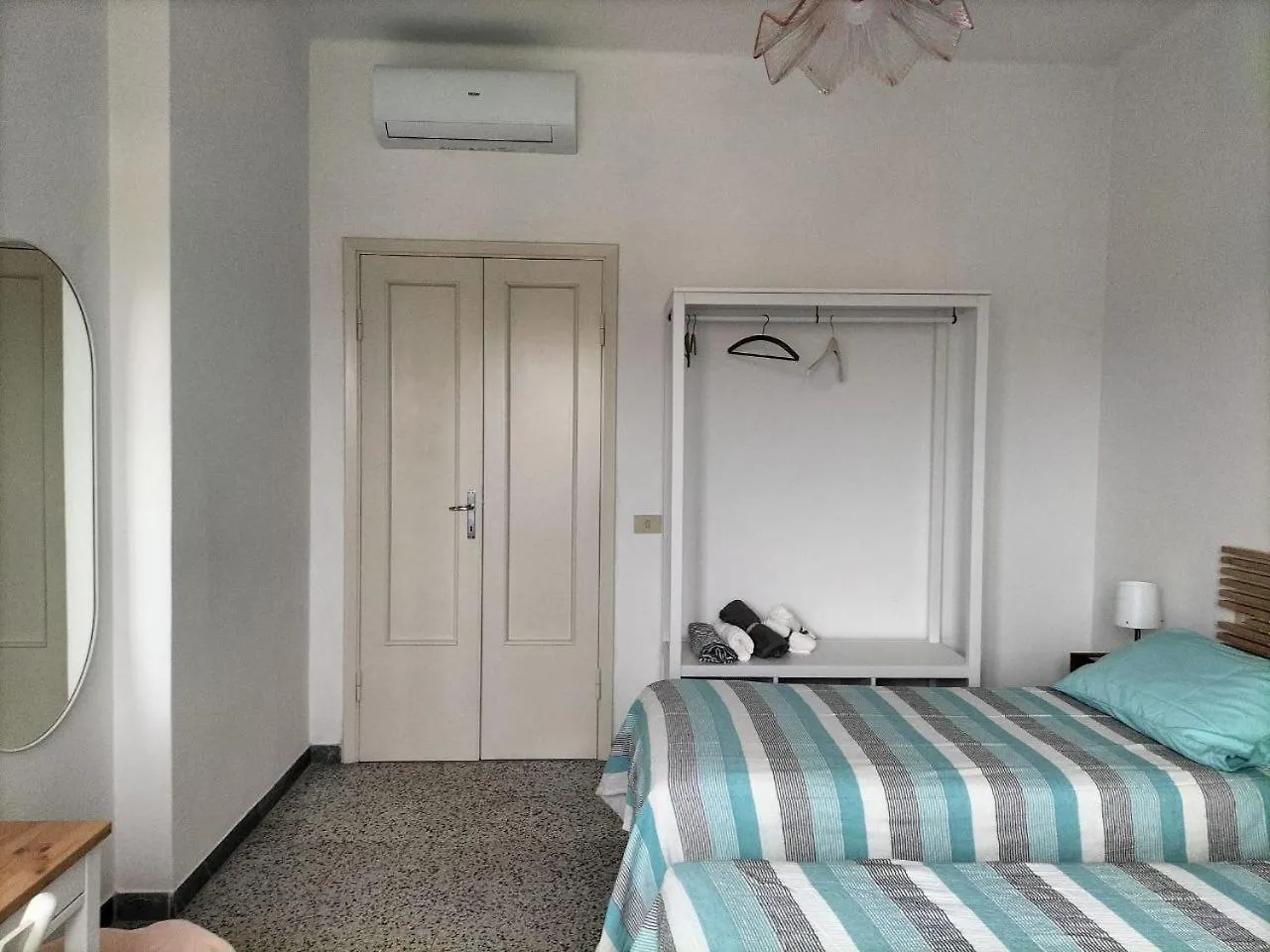 B&B Riccidamare Marina di Massa Bed & Breakfast